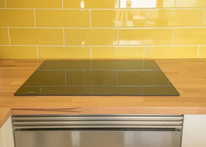 Five Senses Sea View Apartment